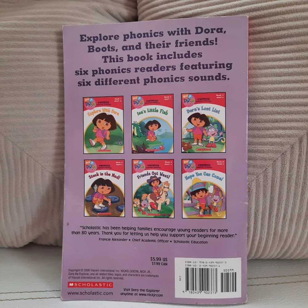 Book Bundle Phonics Short Vowels, 