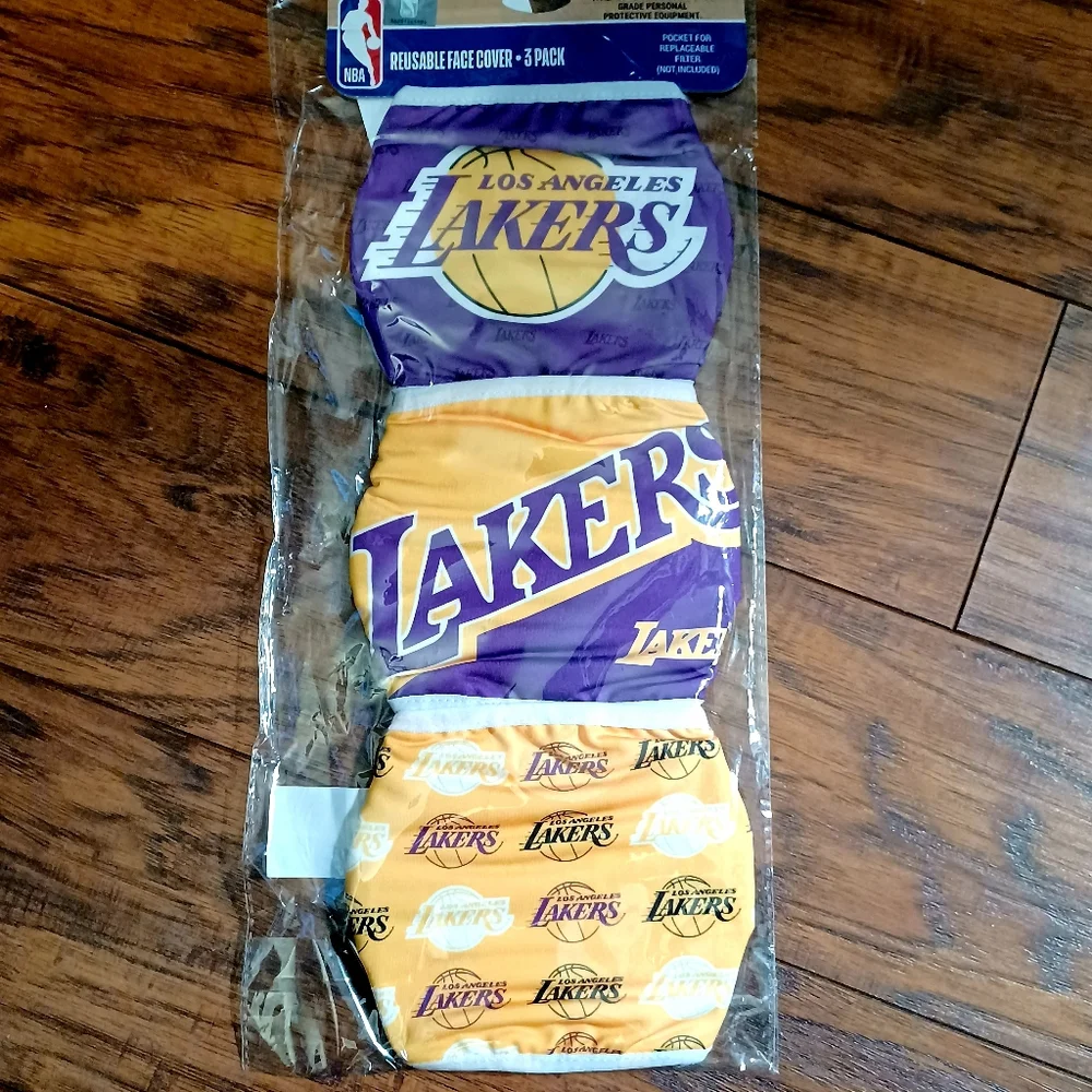 NWT LA Lakers 3-Pack Face Masks