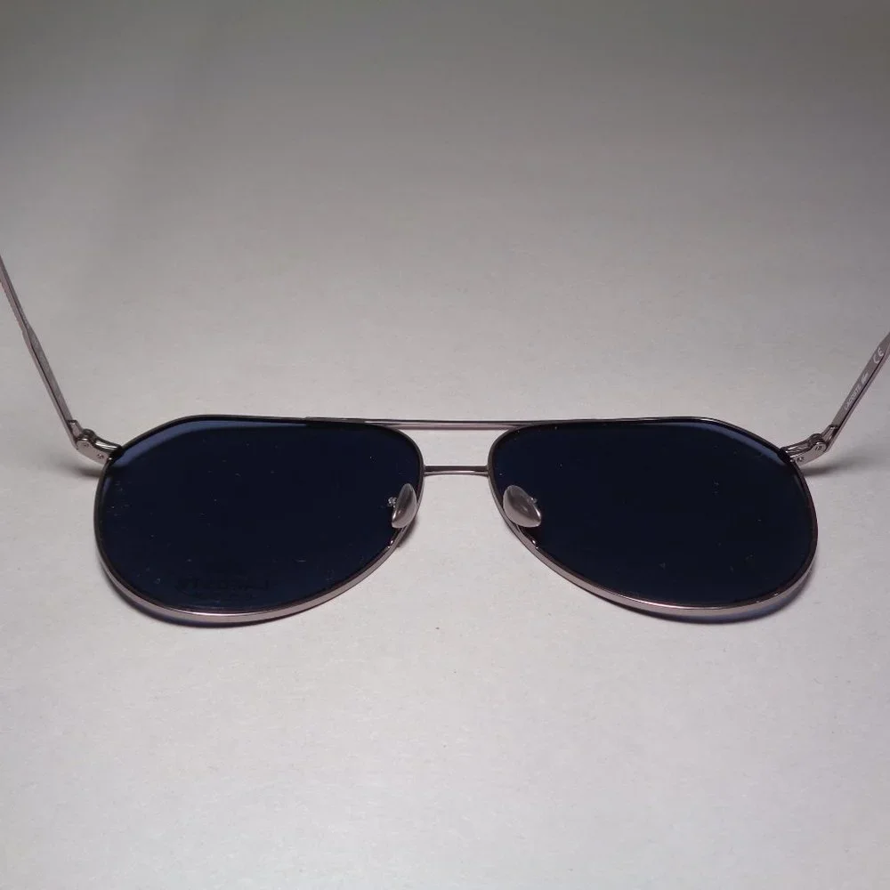 Lacoste weight nose