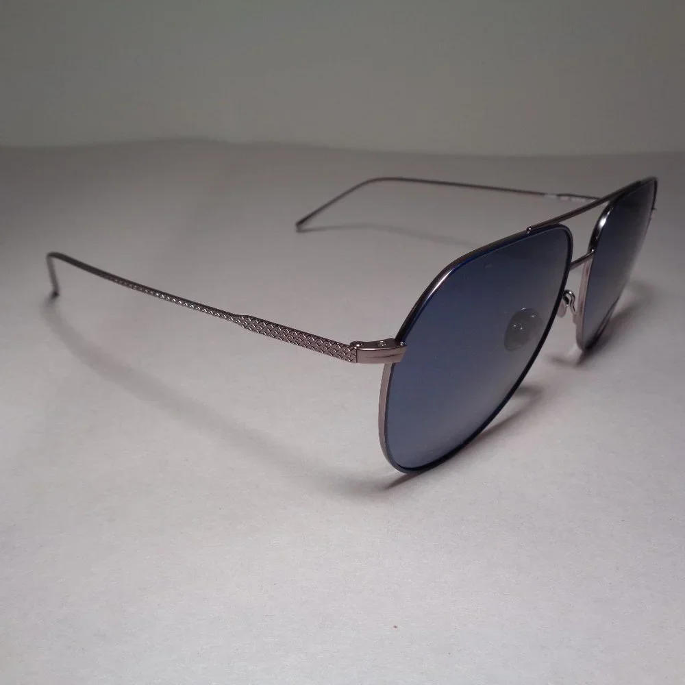 Lacoste lasered aviator take