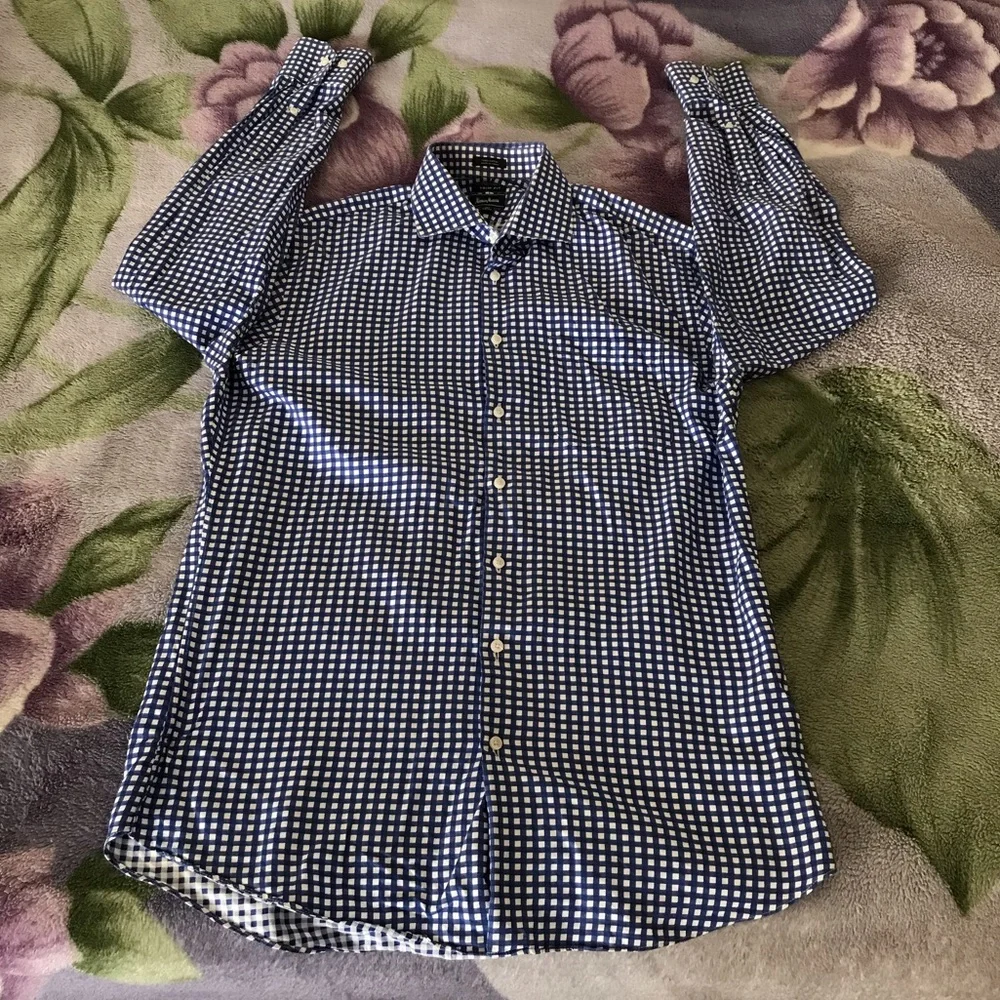 Neiman Marcus Blue and White Checkered Button Shirt