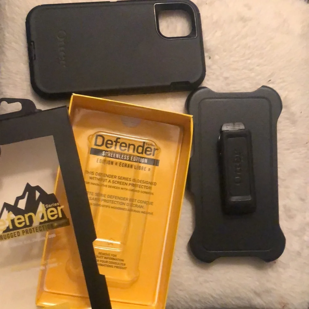 OtterBox black otter