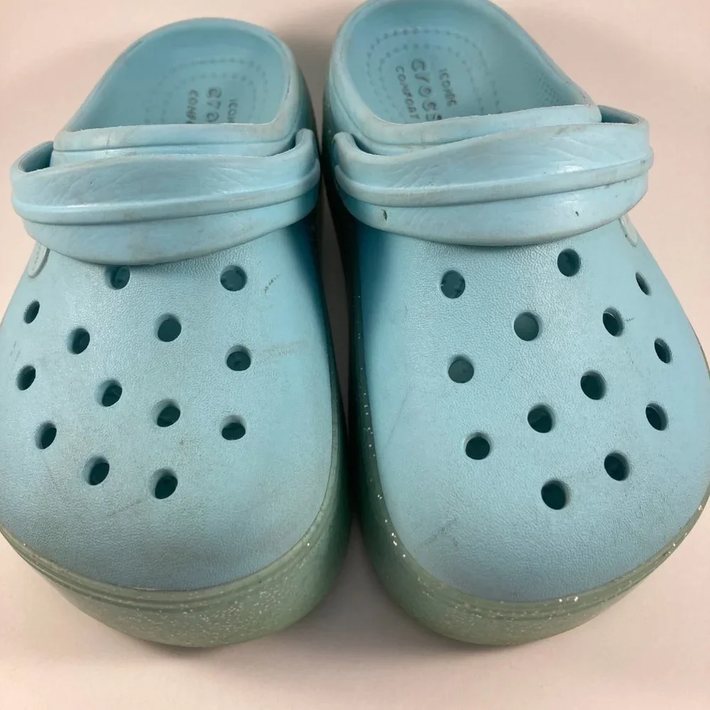CROCS light blue