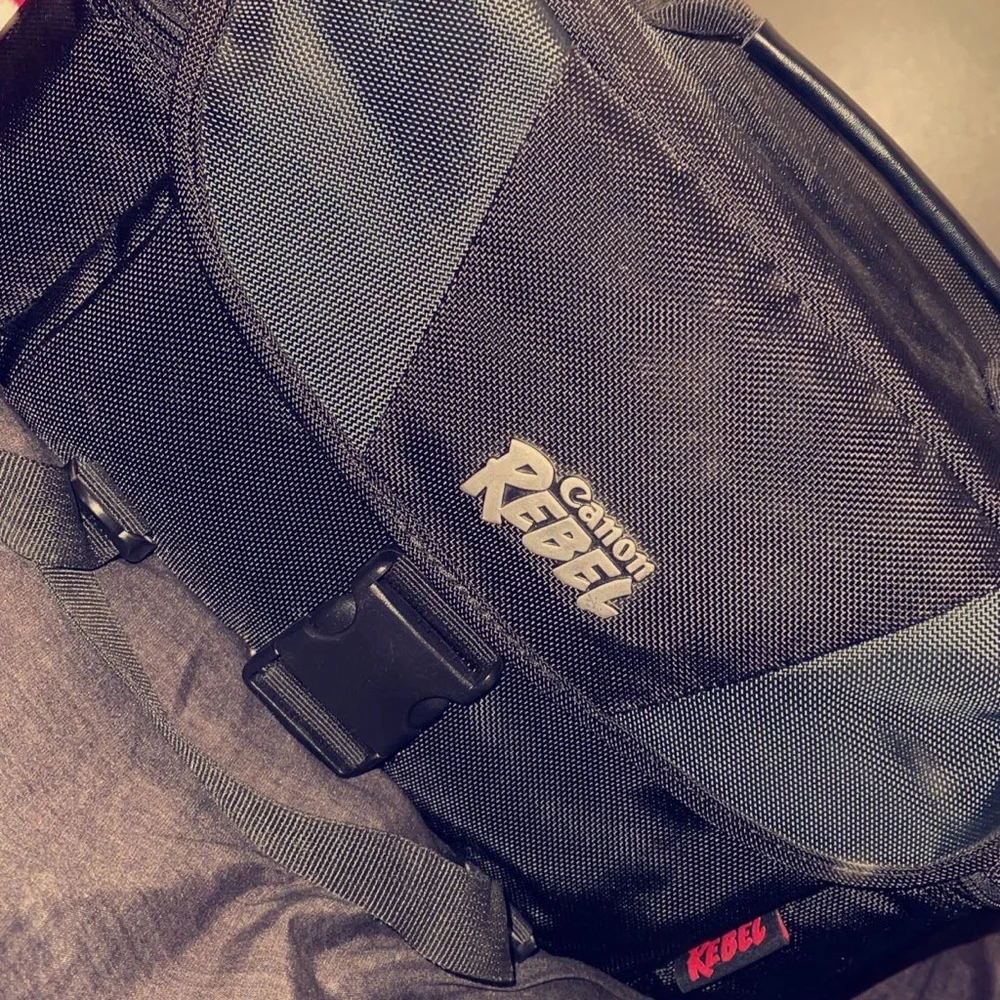 Canon rebel t1i