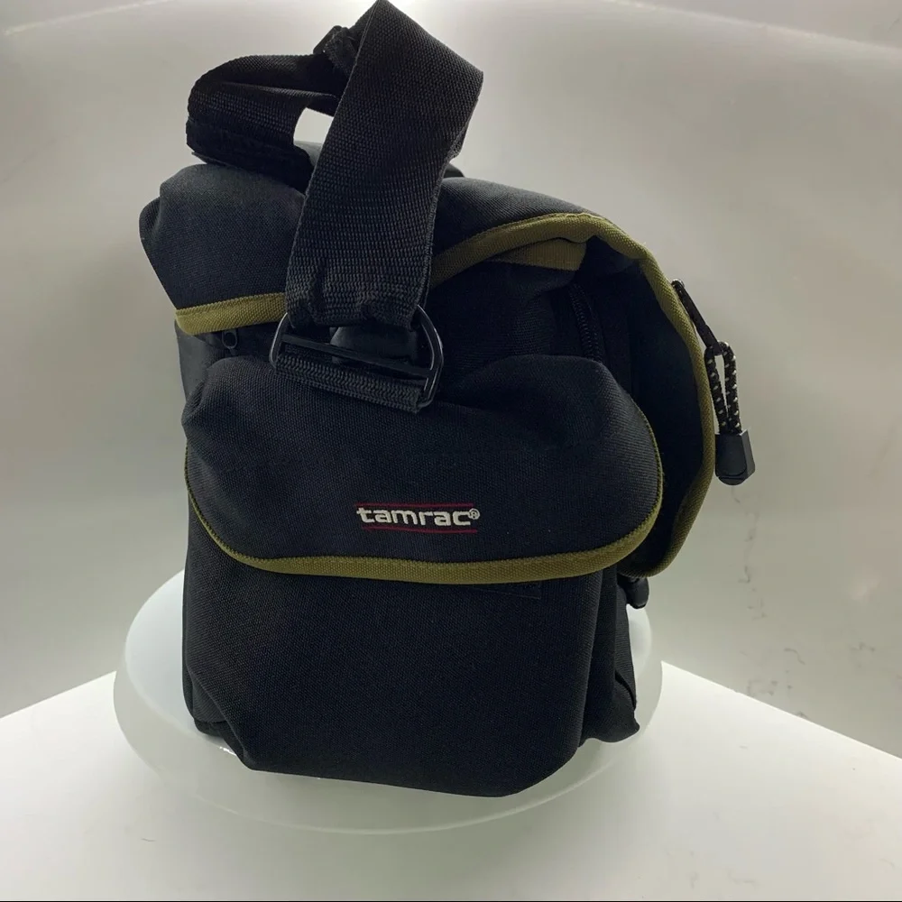 tamrac inner pocket lid