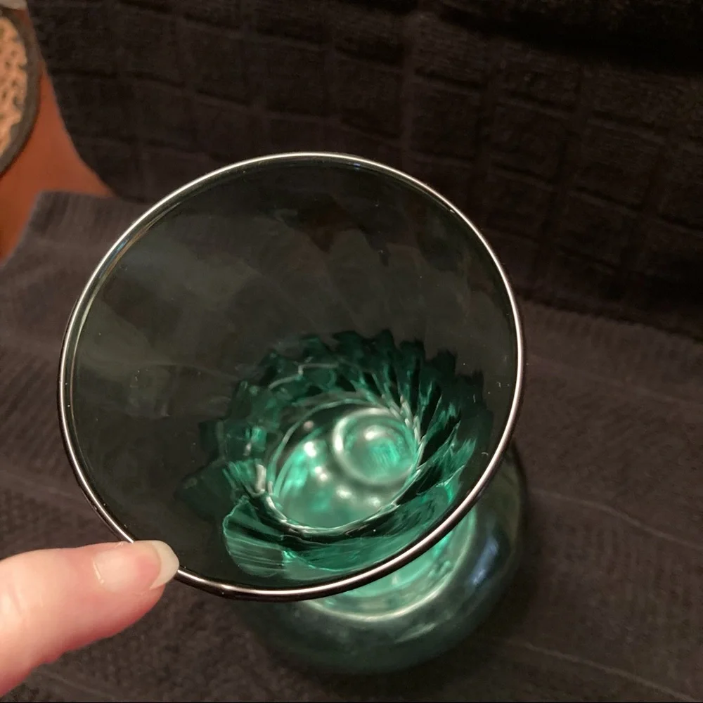 Vintage Hand Blown Green Glass Flower Vase with Swirl Pattern
