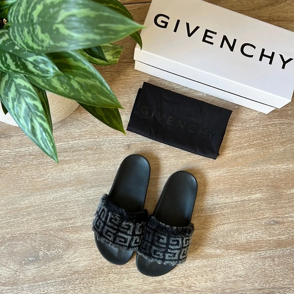 Givenchy Slide Sandal Black