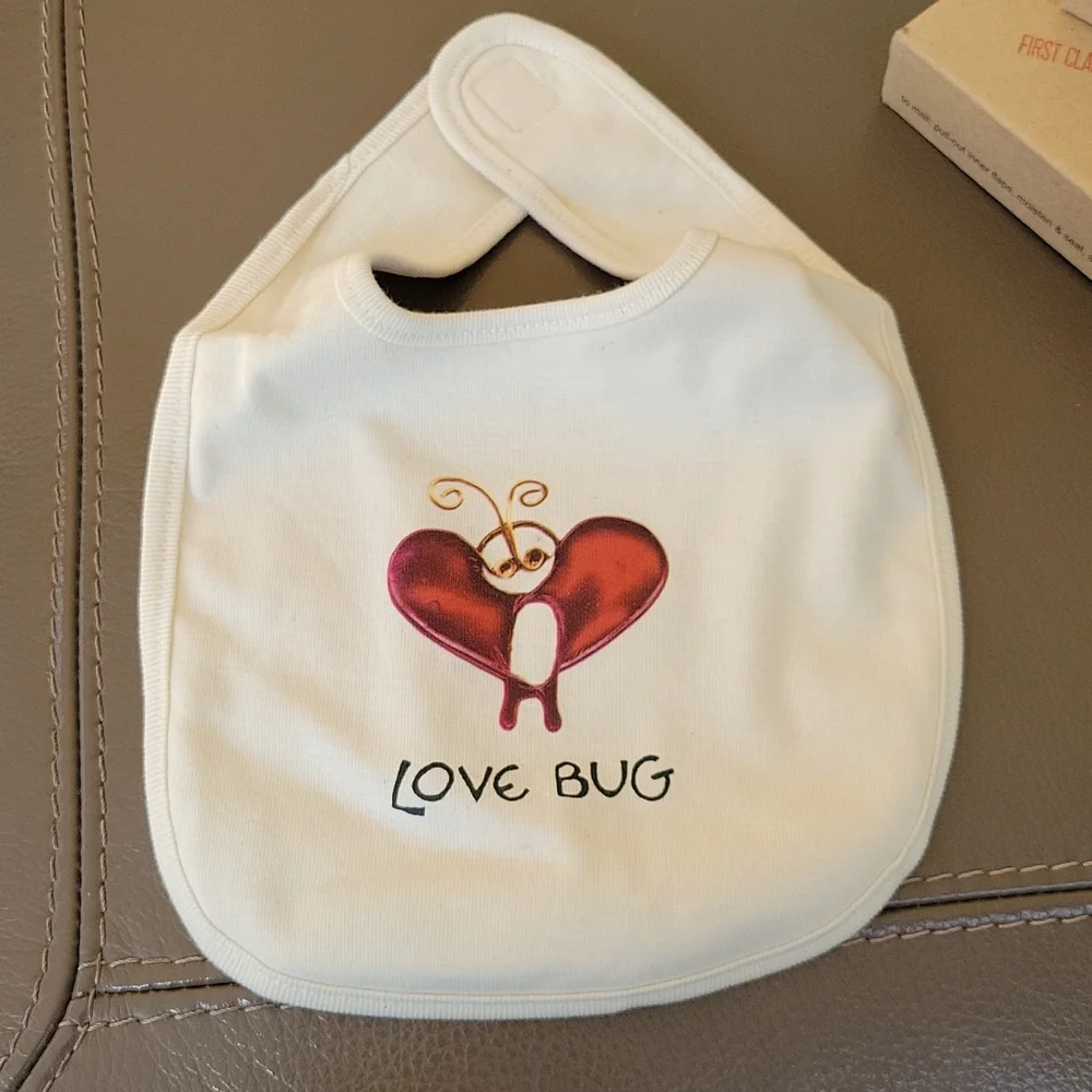 Kee - Ka Love bug organic cotton bib and burp cloth set.