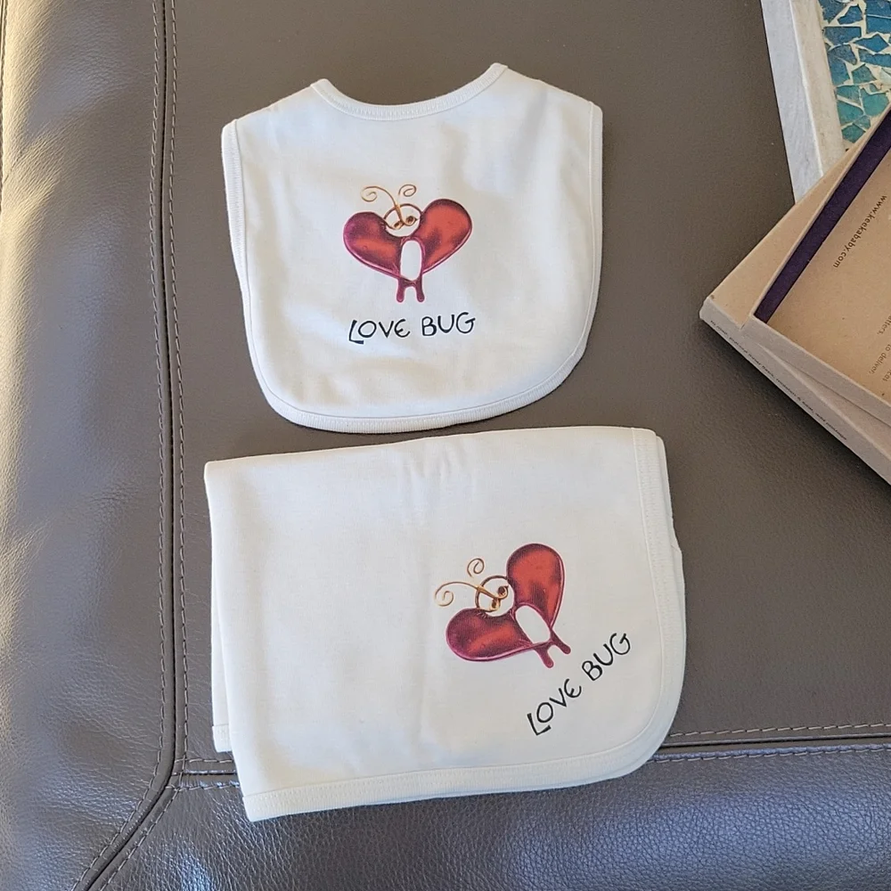 Kee - Ka Love bug organic cotton bib and burp cloth set.