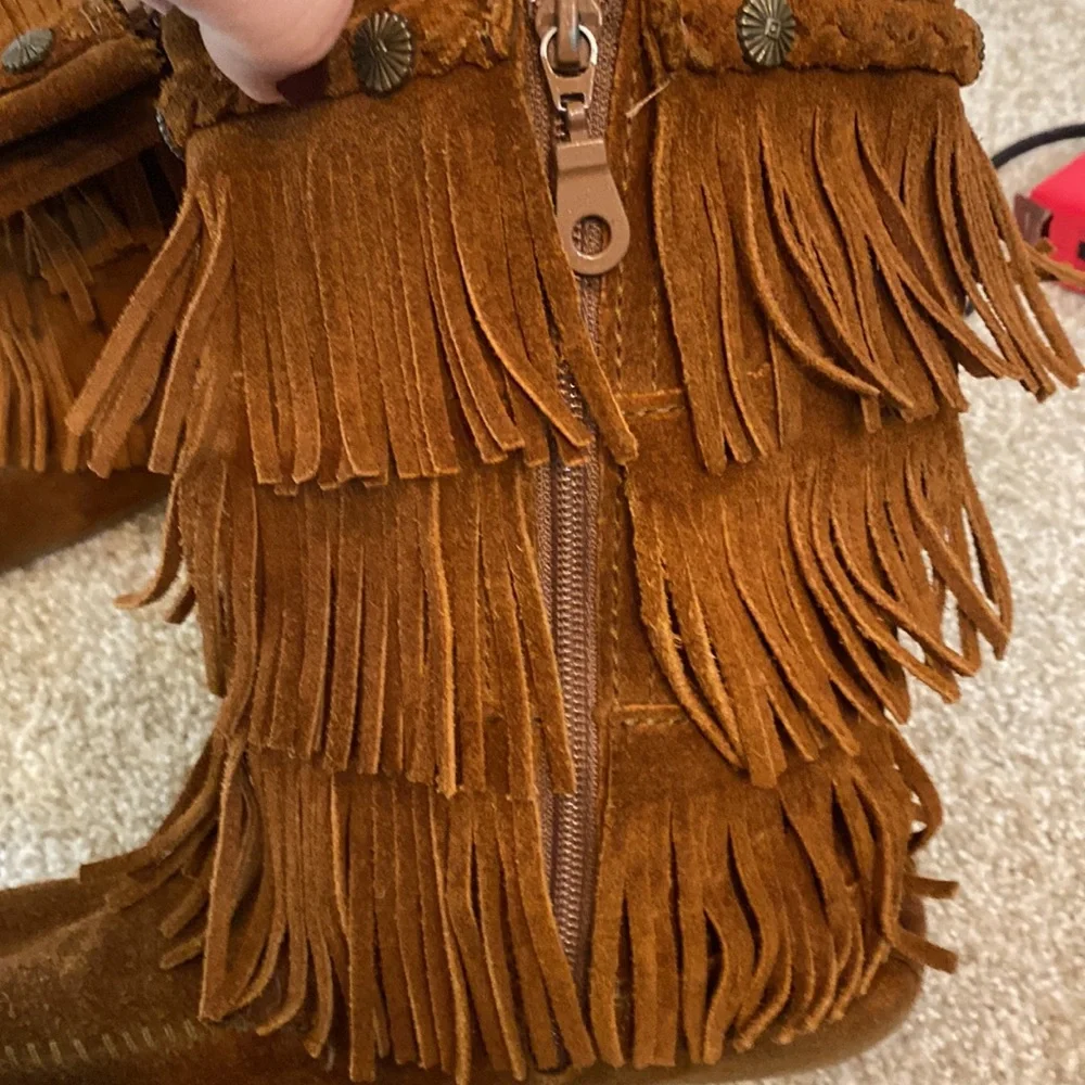 Minnetonka moccasins fringe