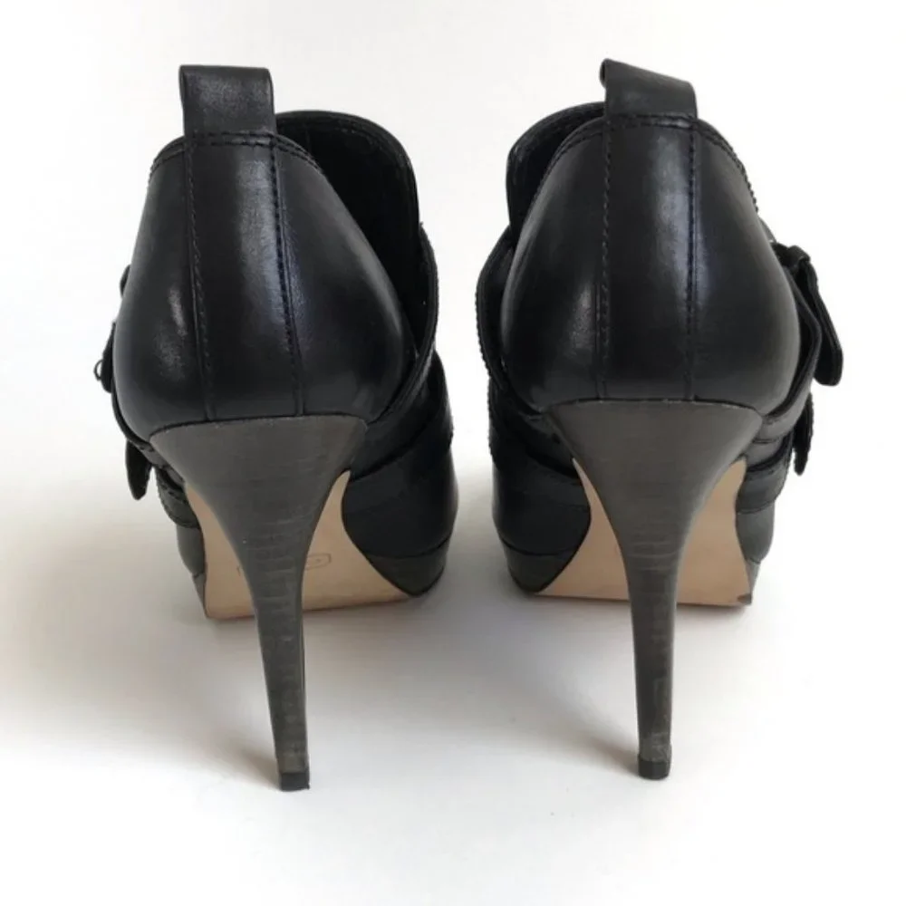 Coach alexia platform