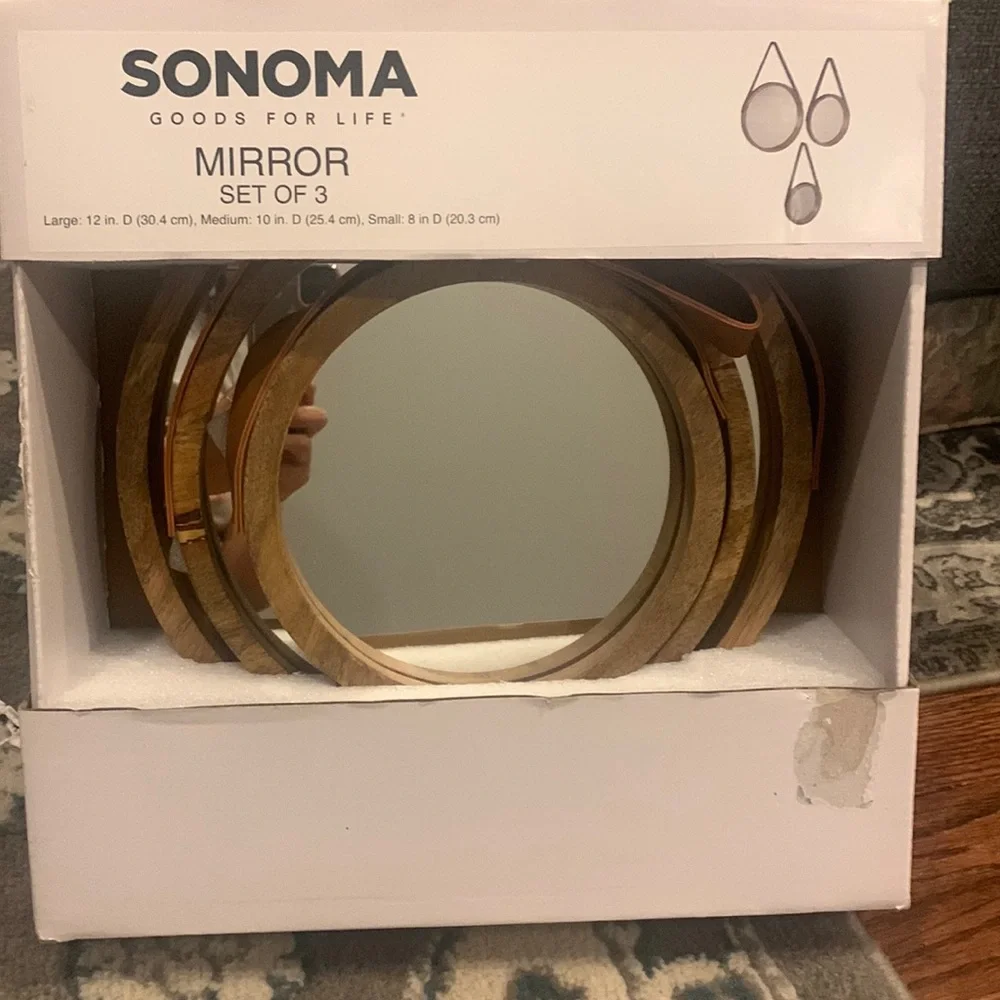 Decorative mirrors