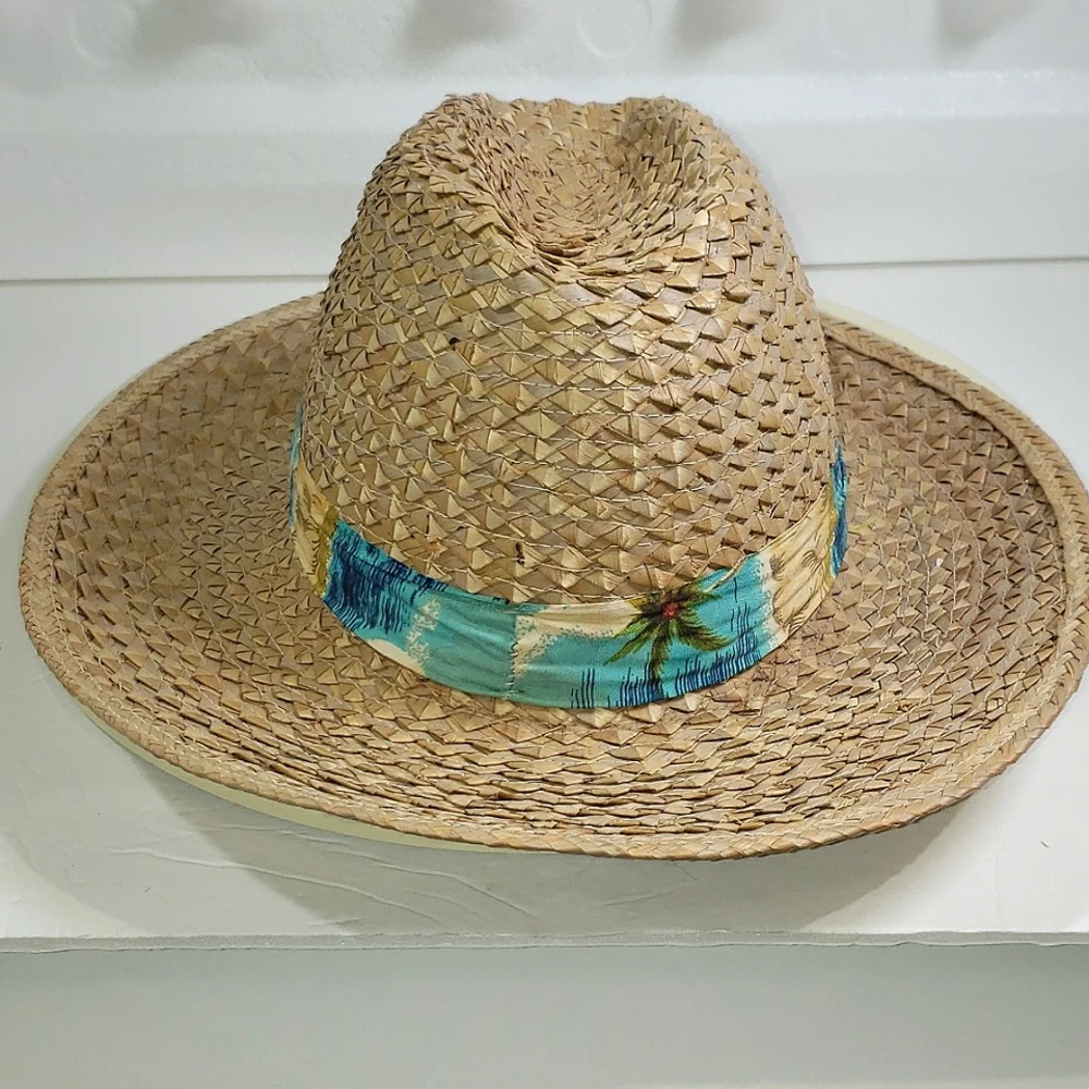 Straw Hat Size M/ LG