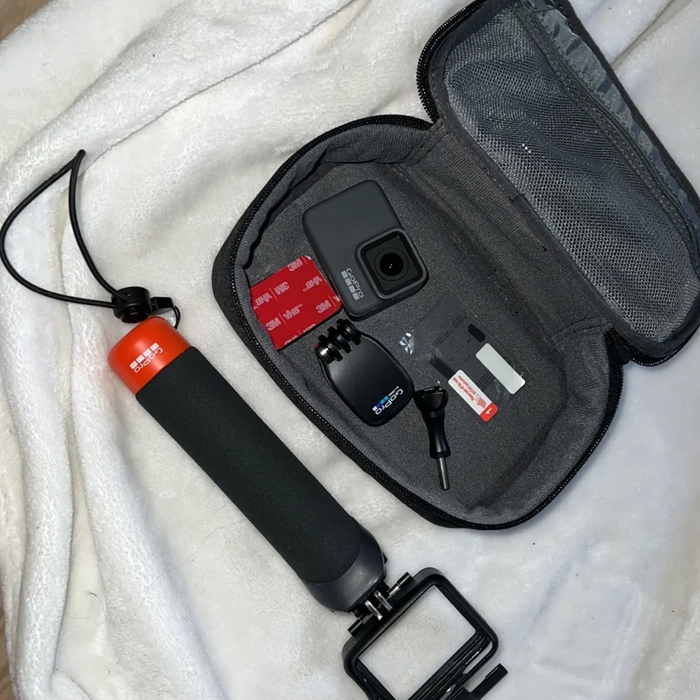 GoPro silver sceen