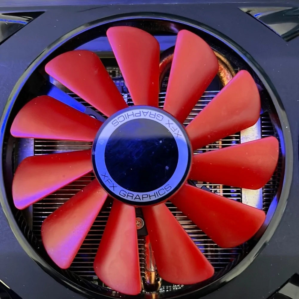 XFX Radeon 570 rs