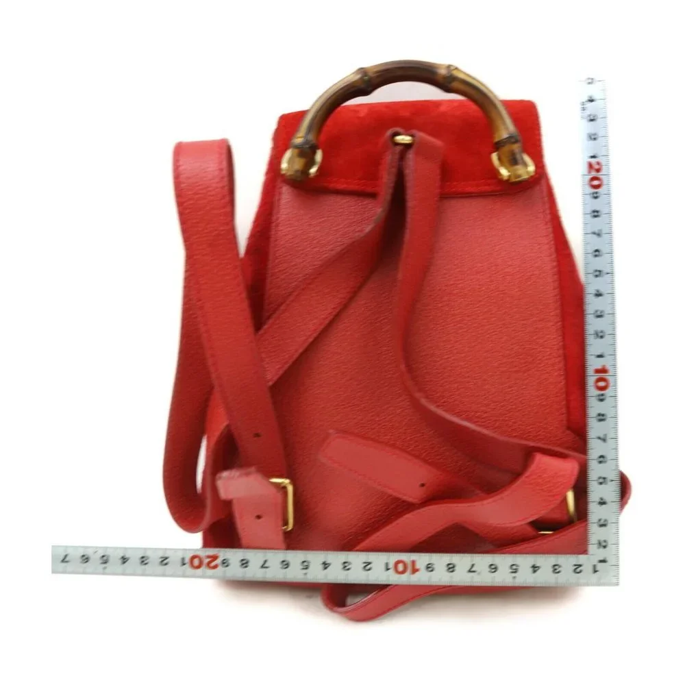 Gucci color reds