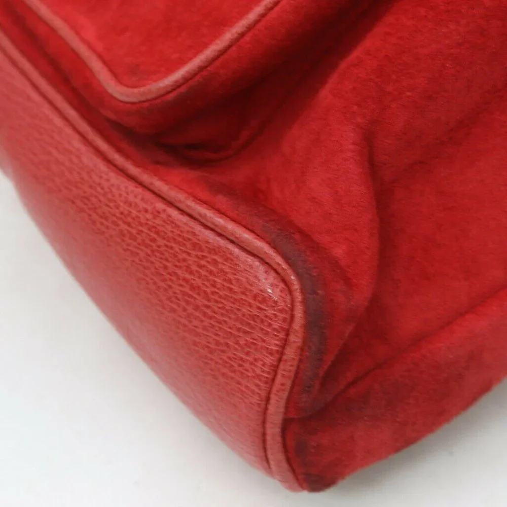 Gucci color reds