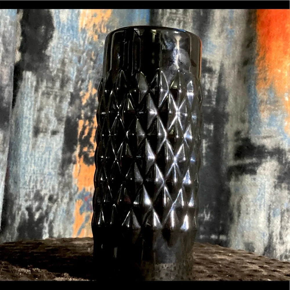Threshold black earthenware