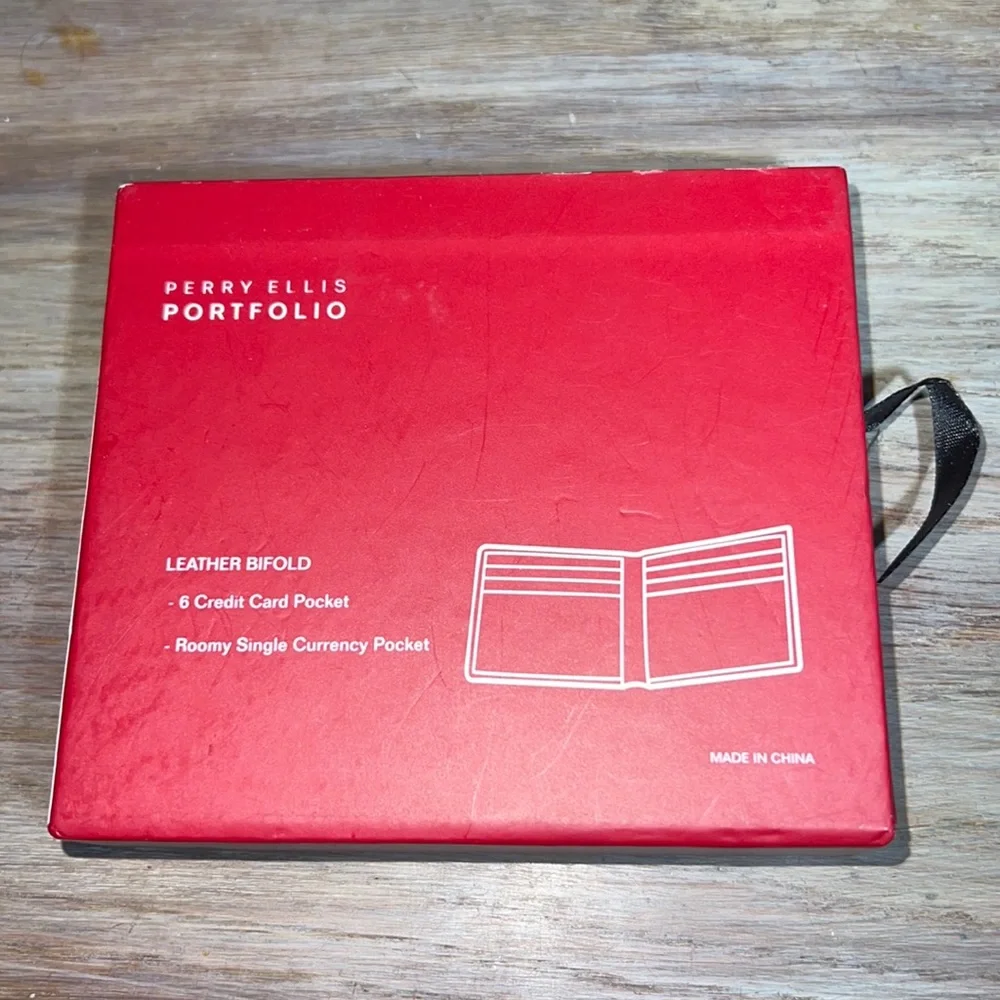 Perry Ellis nwt perry