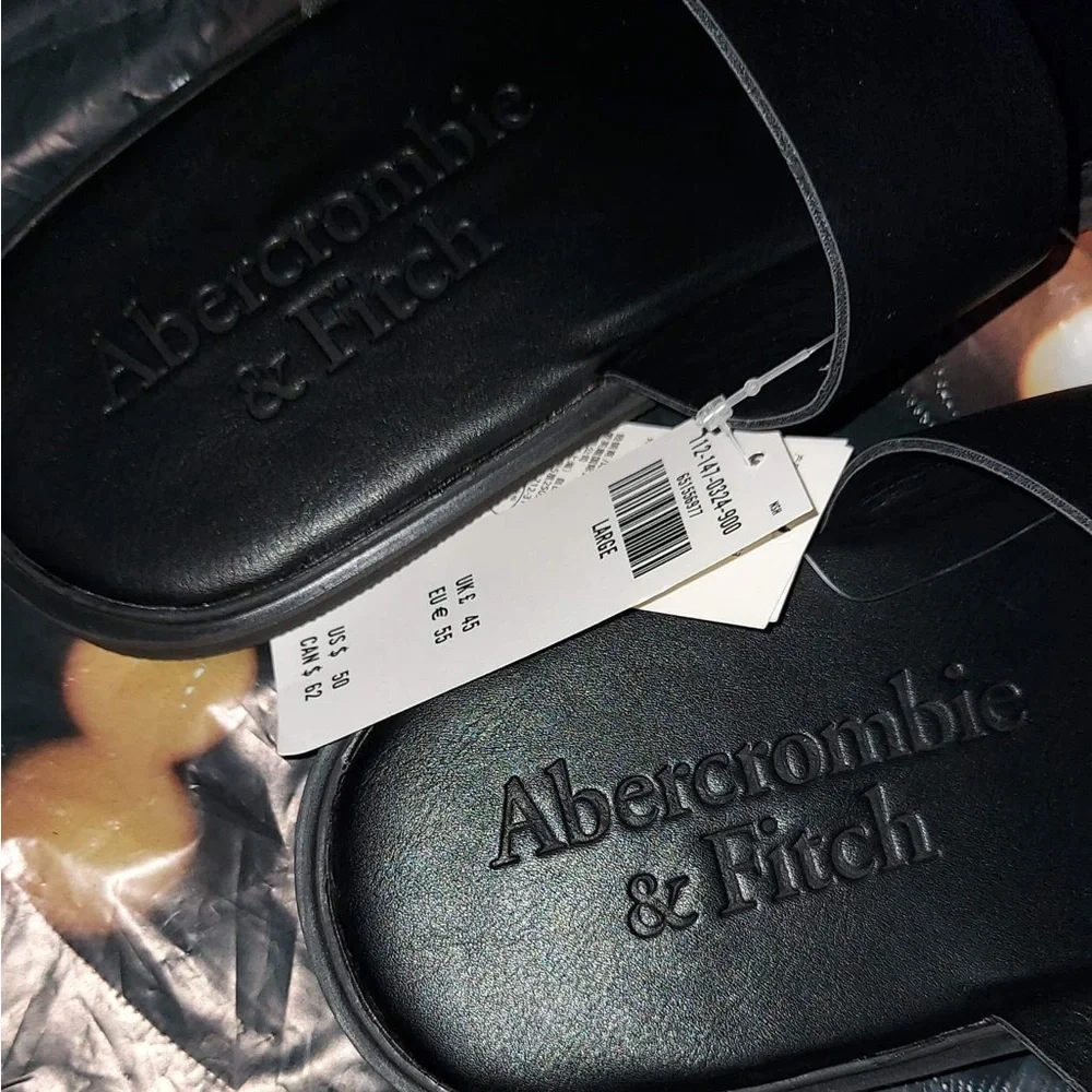 Abercrombie & Fitch brand new