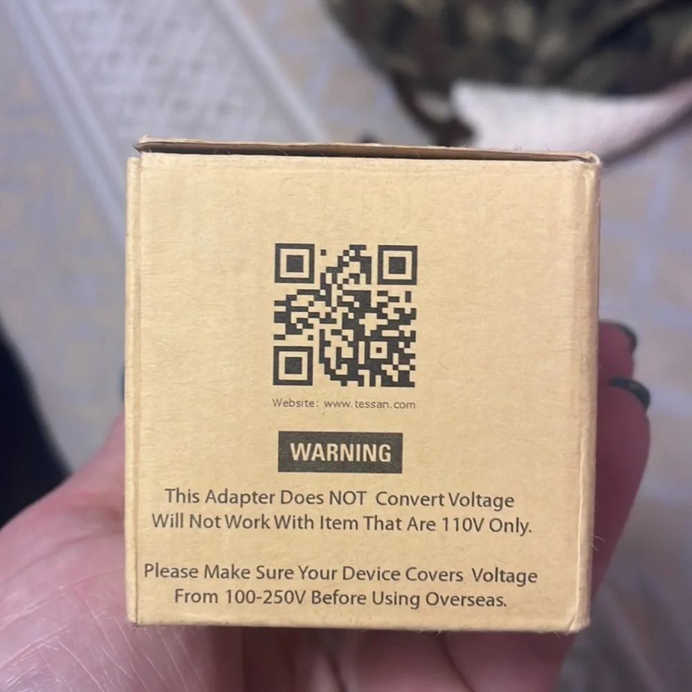 N/A travel cube