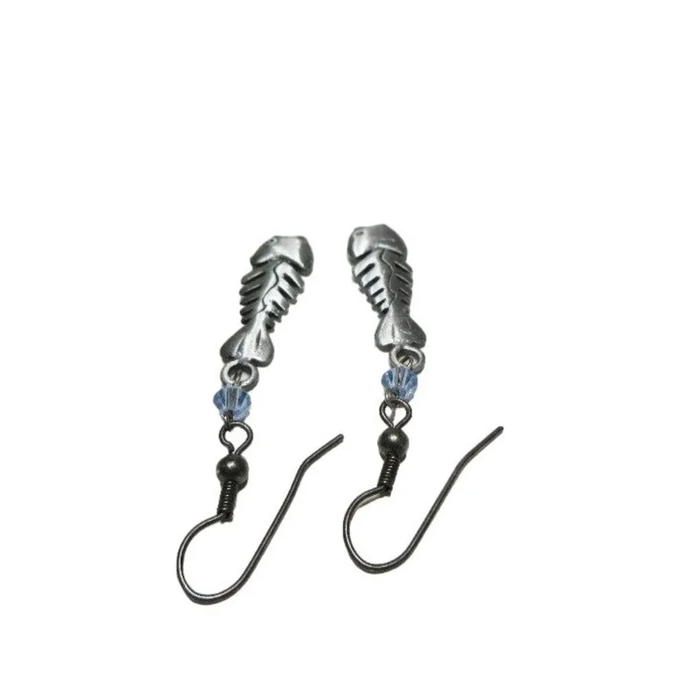None silver tone