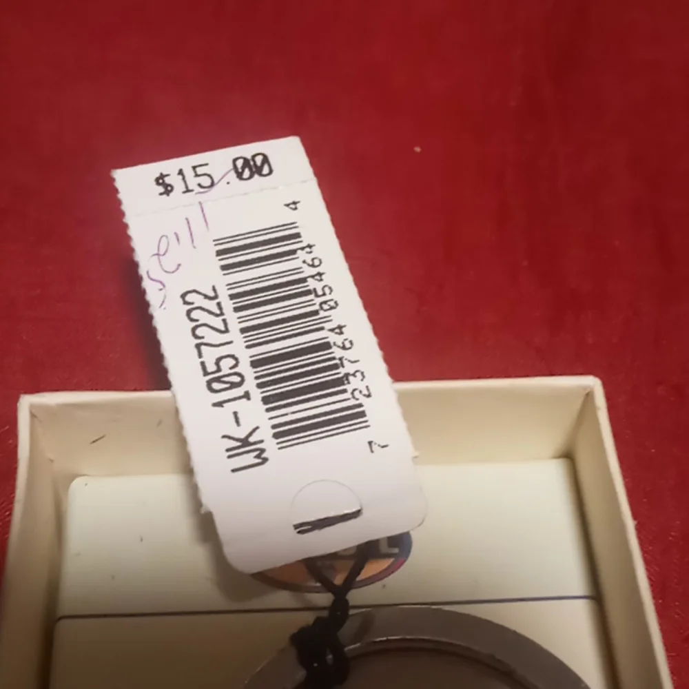 Fossil genuine leather
