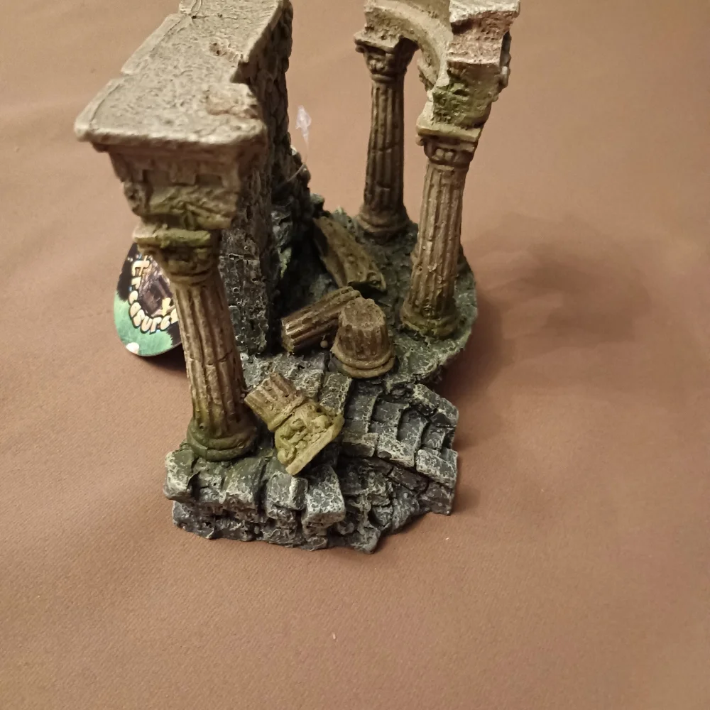 Mini ruins
