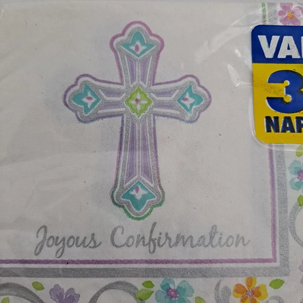 Unbranded easter napkins