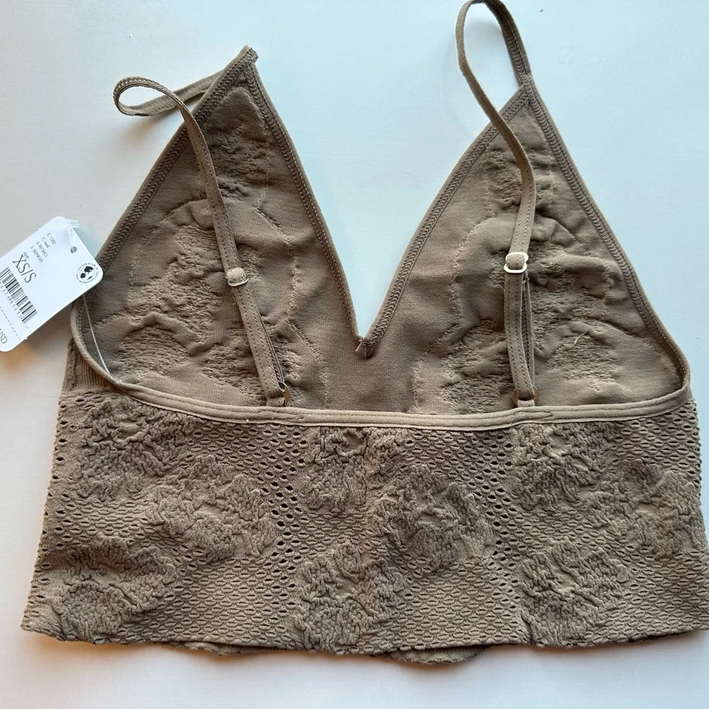 Free People beautiful still people