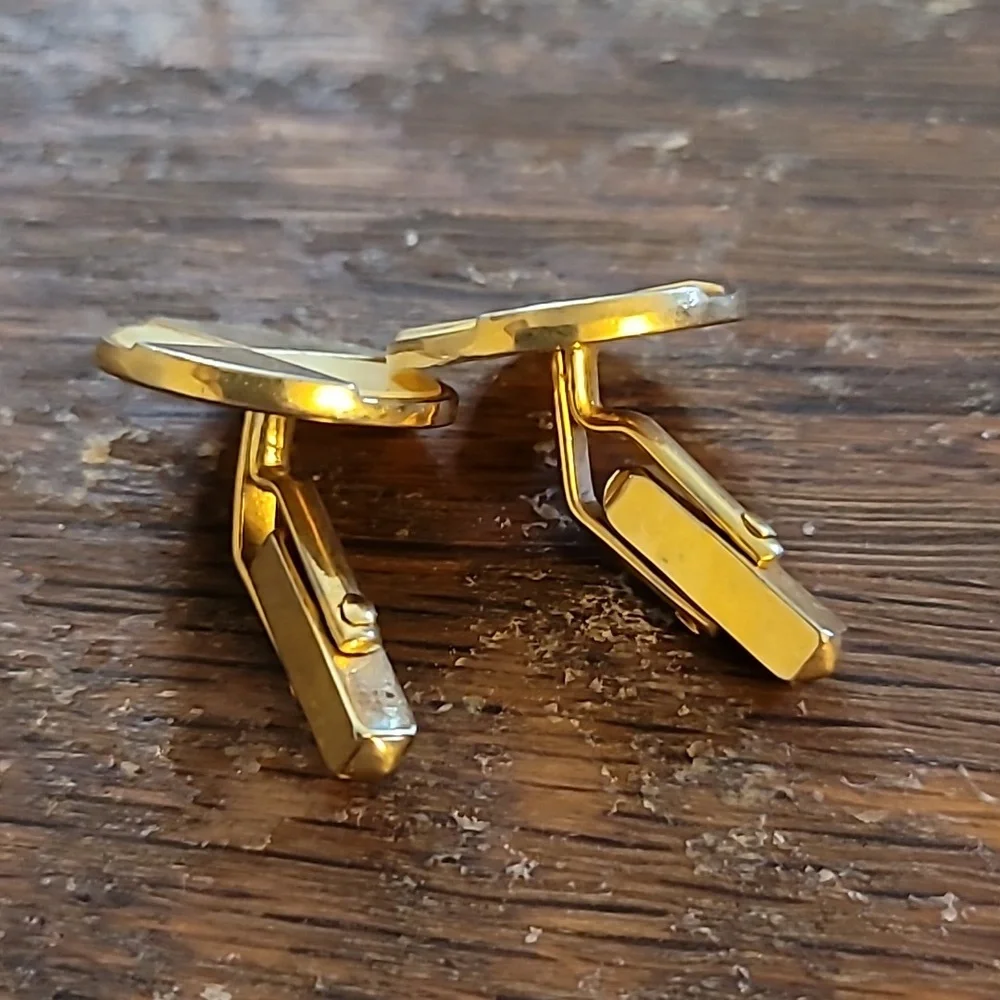 SWANK pearl goldtone