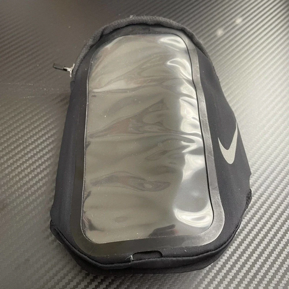Nike this armband