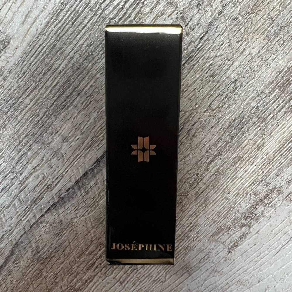 N/A josephine lip