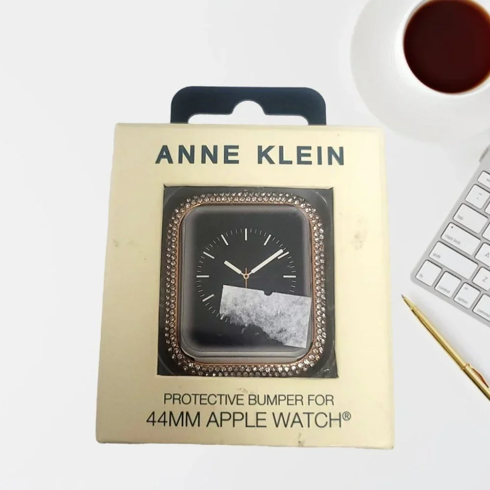 Anne Klein new still