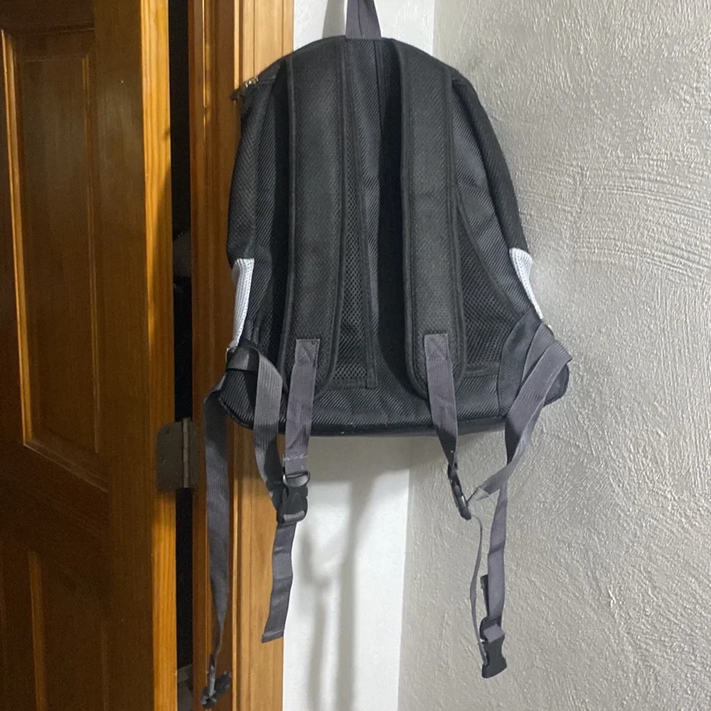 Sport Backpack/Carrier this was