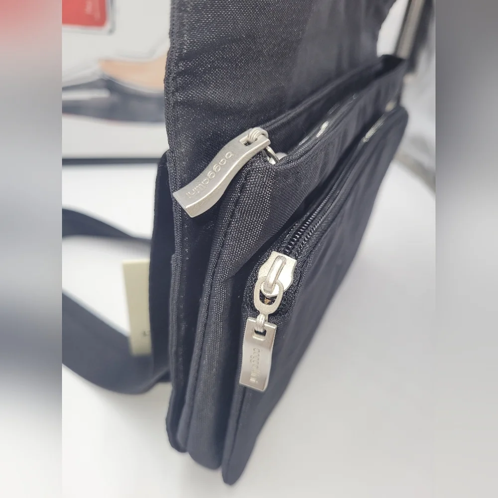 Baggallini 🖤baggallini venture