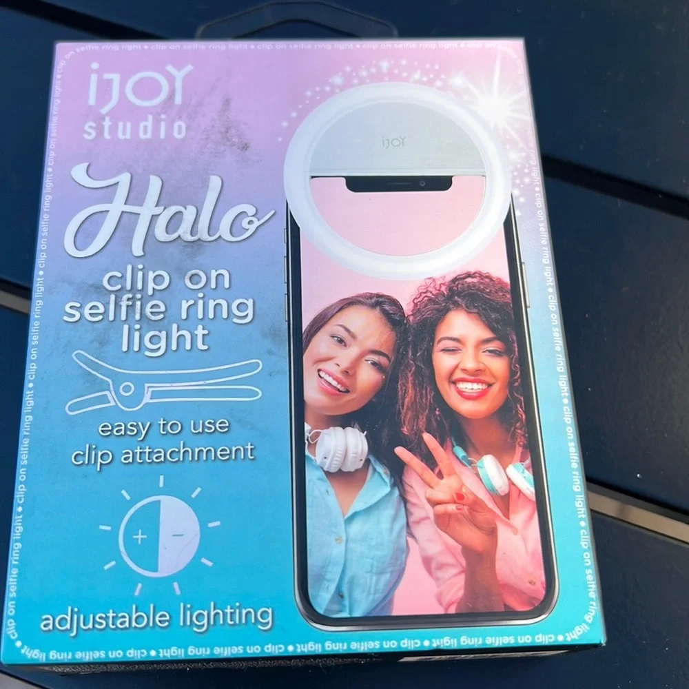 NIB iJoY studio Halo clip on selfie ring light 3 light levels new in box