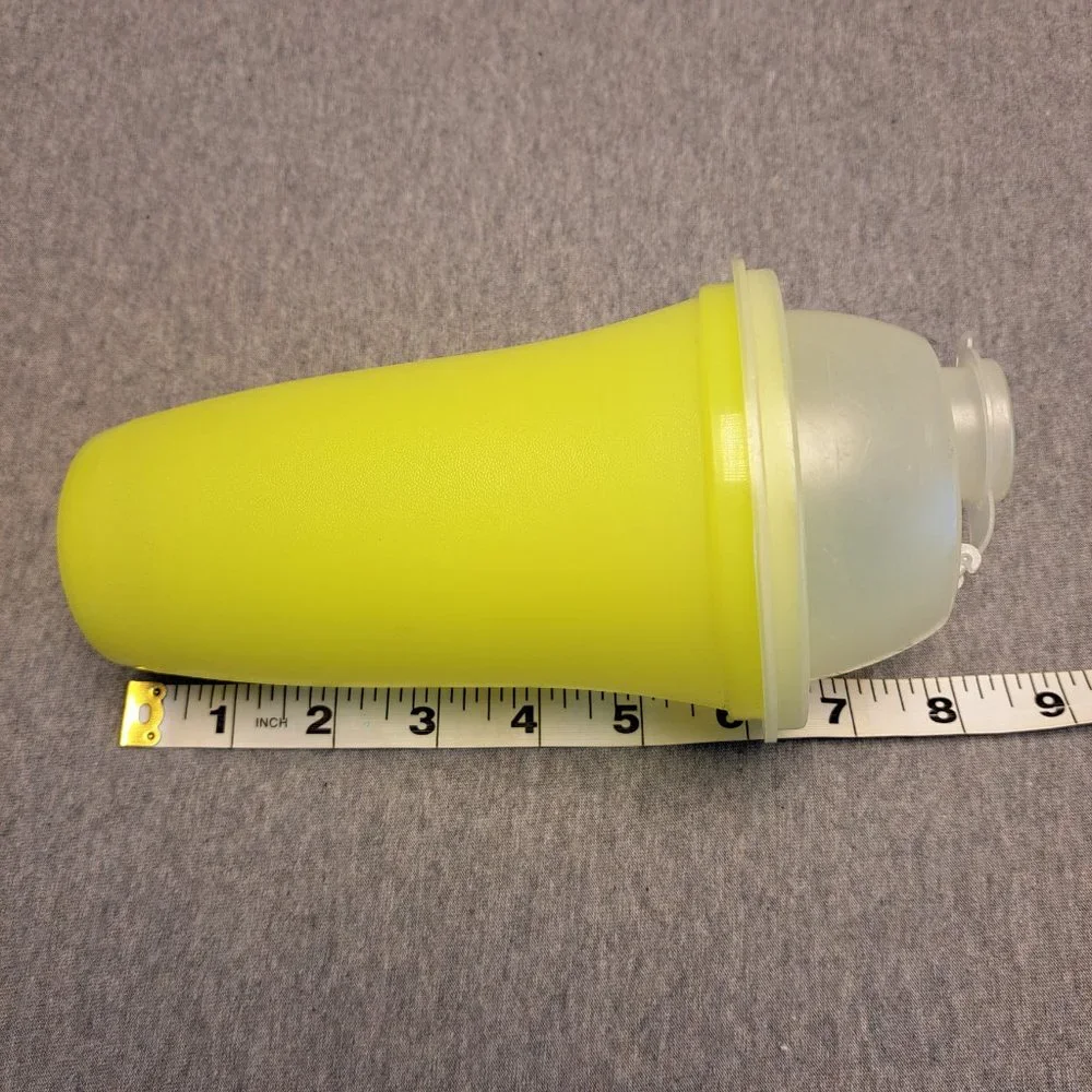 Tupperware quick shake