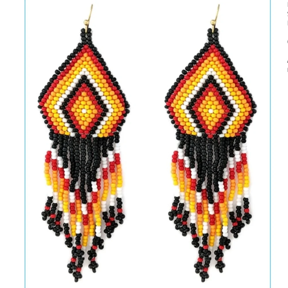 NWT Western Style Seed Bead Geometric Fringe Pierced Dangle Earrings in Red!