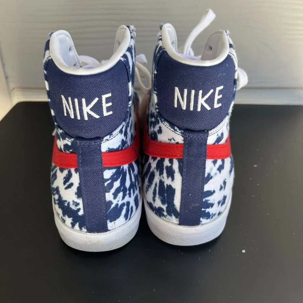 Nike men blazer