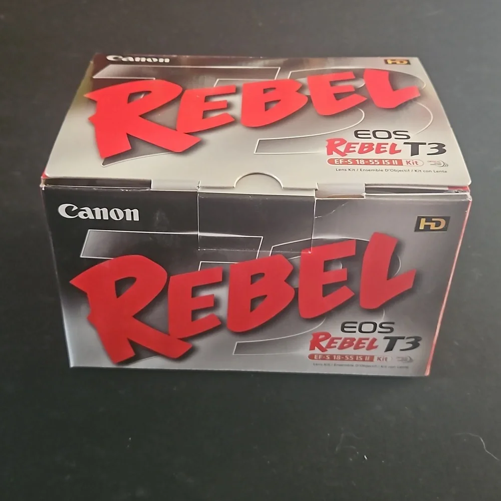 Canon EOS Rebel T3 DSLR
