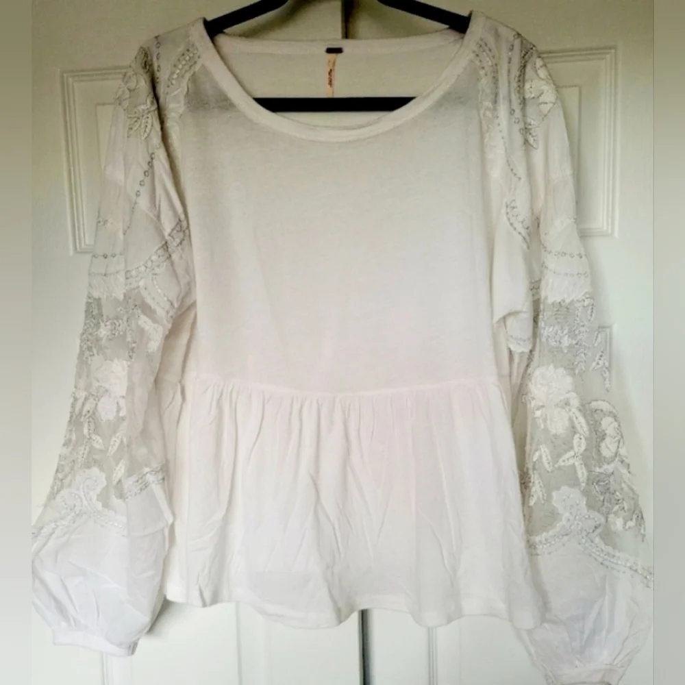 Free People level 	high