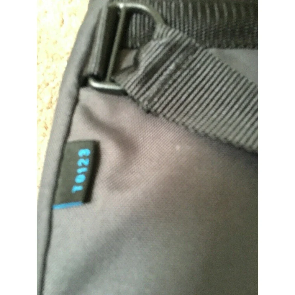 Tamrac Camera Sling Carrying Bag with Strap Black/Gray
