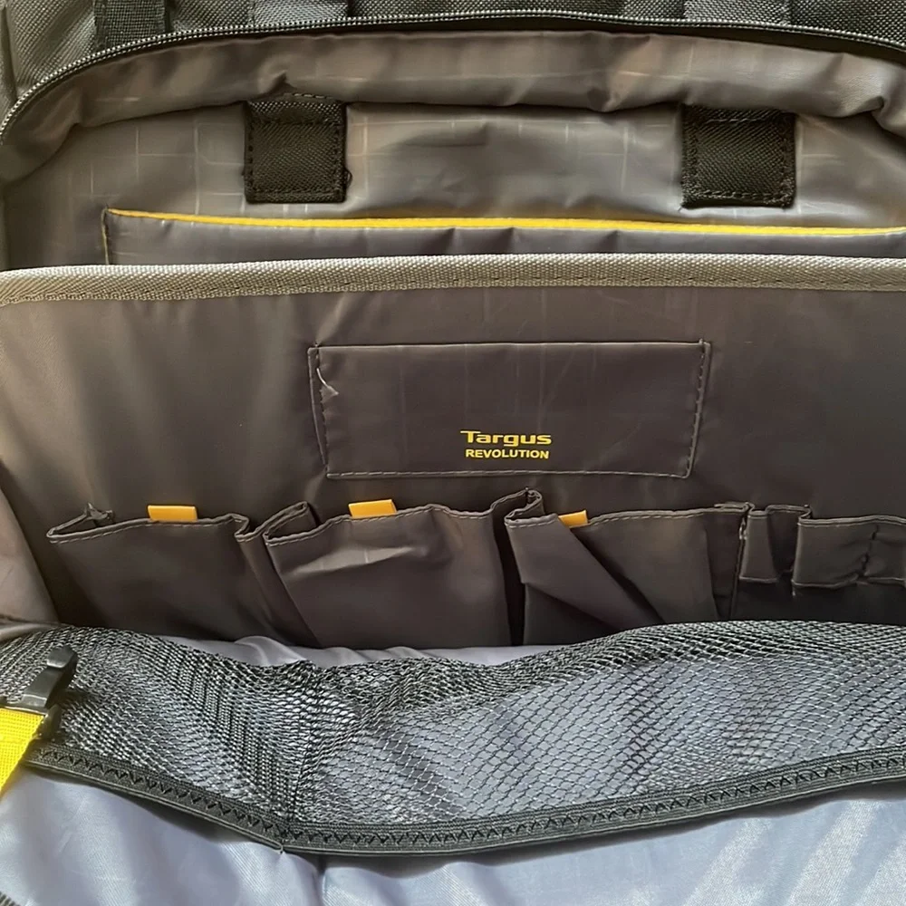 Targus like new