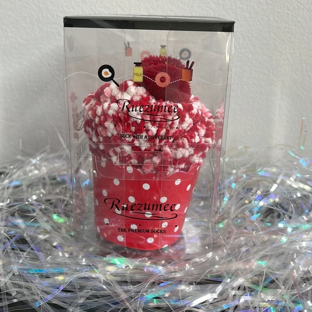 N/A fuzzy confetti