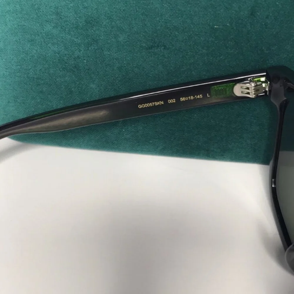Gucci gg0057sk 002