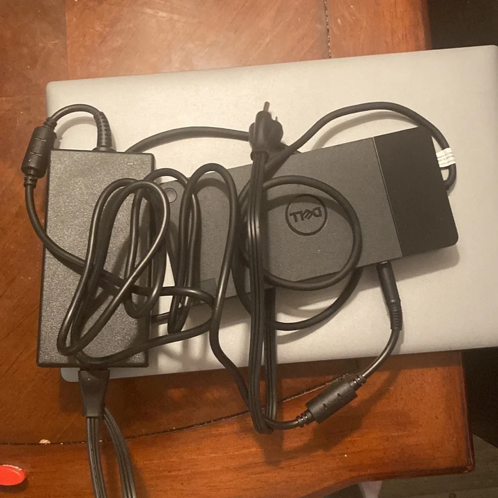 Dell Precision 3560 Laptop with charger