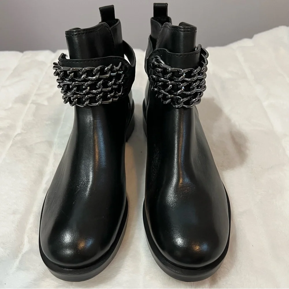 ⭐️⭐️⭐️new—never worn⭐️⭐️⭐️