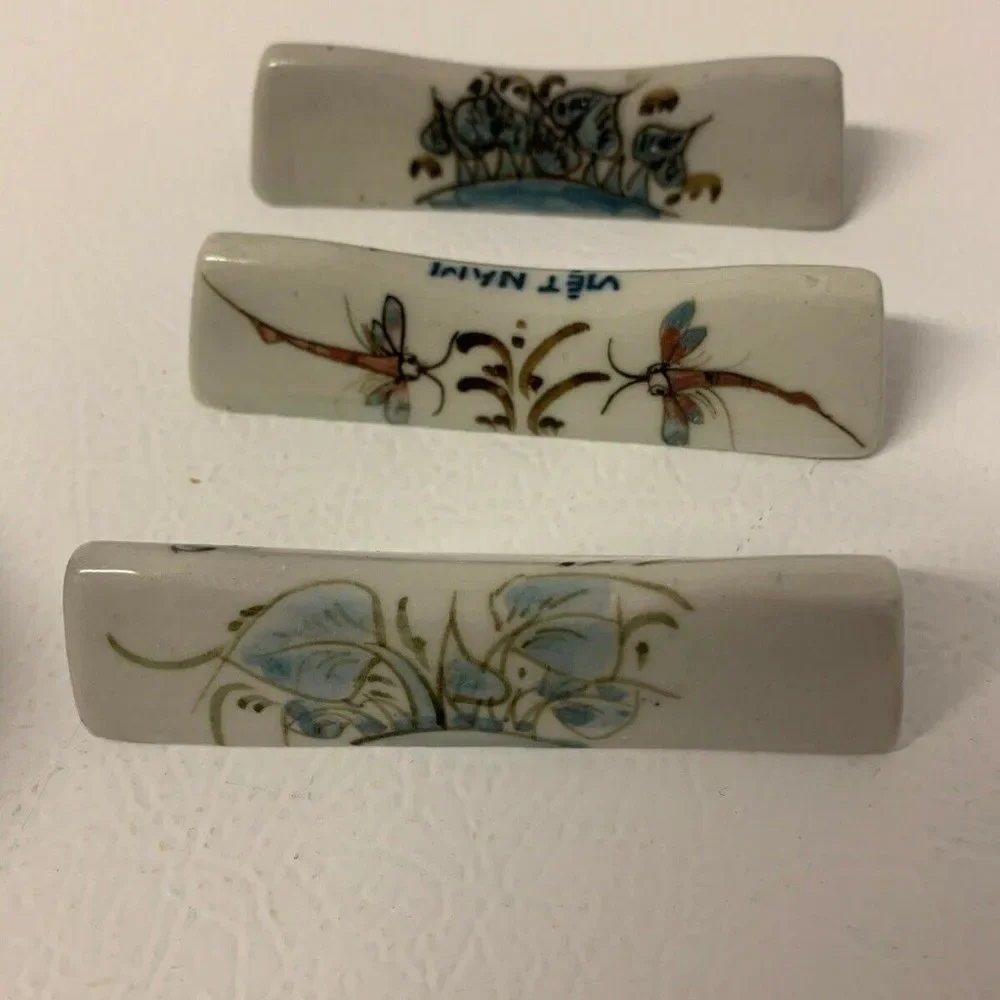 Vintage Set Asian Spoon Chop Stick Rest