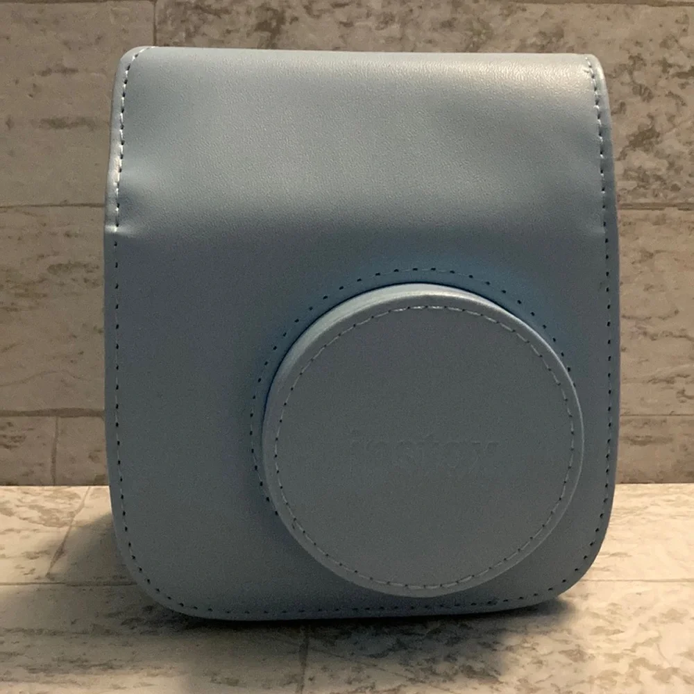 Instax store transport